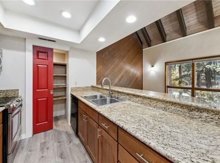 908 Harold, Unit 23, Incline Village, NV 89451 Photo
