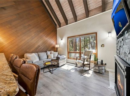 908 Harold, Unit 23, Incline Village, NV 89451 Photo