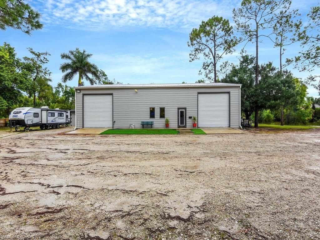 11981 Plantation Rd, Fort Myers, FL 33966 Photo