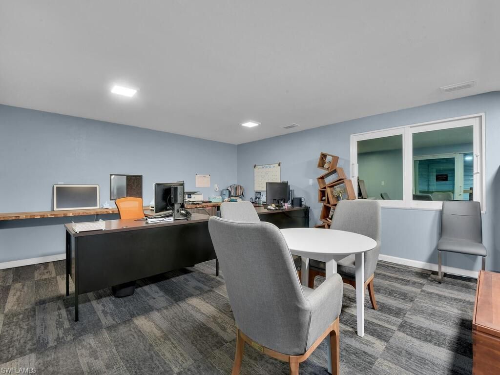 11981 Plantation Rd, Fort Myers, FL 33966 Photo