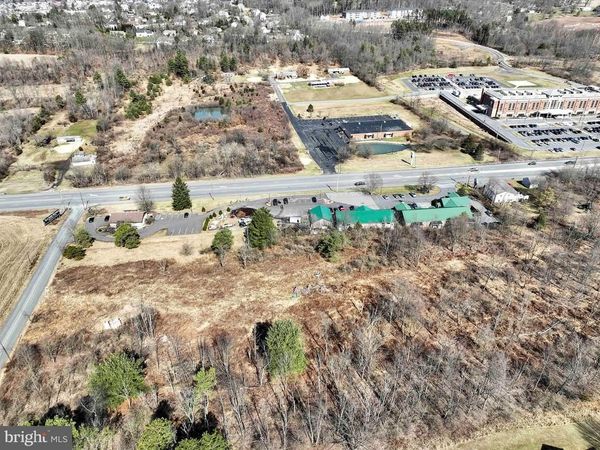 9 SCULPS HILL ROAD, ORWIGSBURG, PA 17961