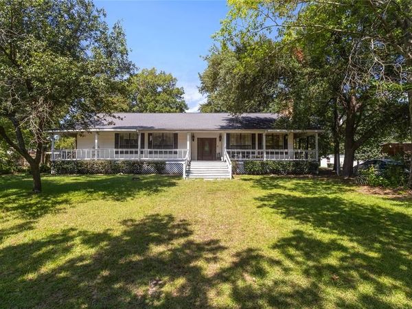 5026 Lost Pine Drive, Chandler, TX 75758