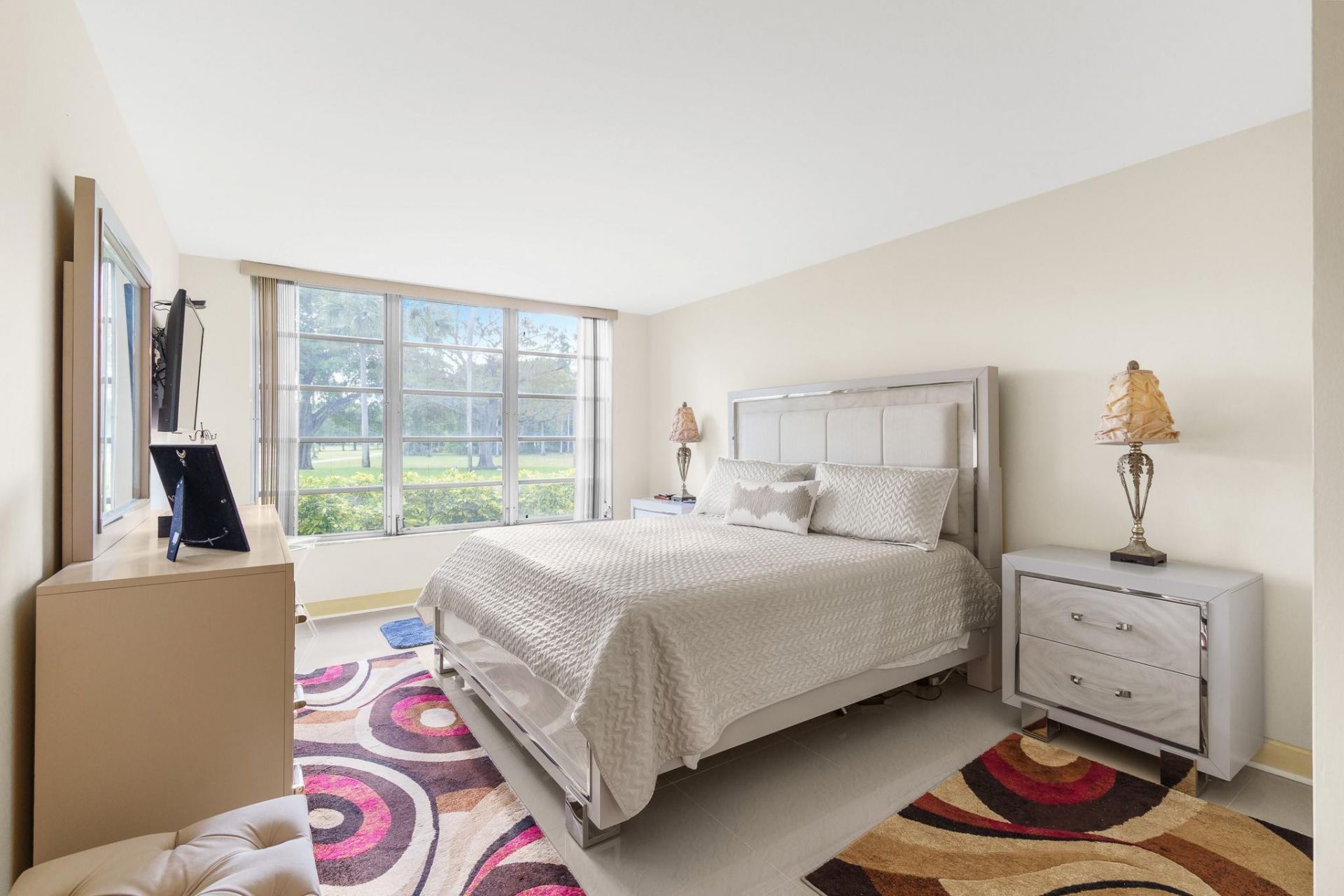 3800 Oaks Clubhouse Drive, Unit 110, Pompano Beach, FL 33069 Photo