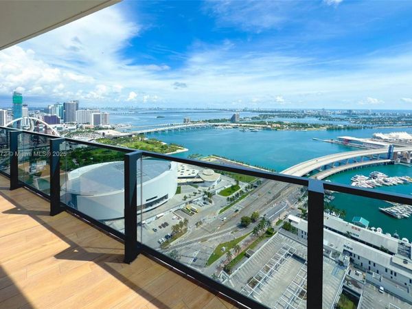 398 NE 5th St, Unit 3810, Miami, FL 33132