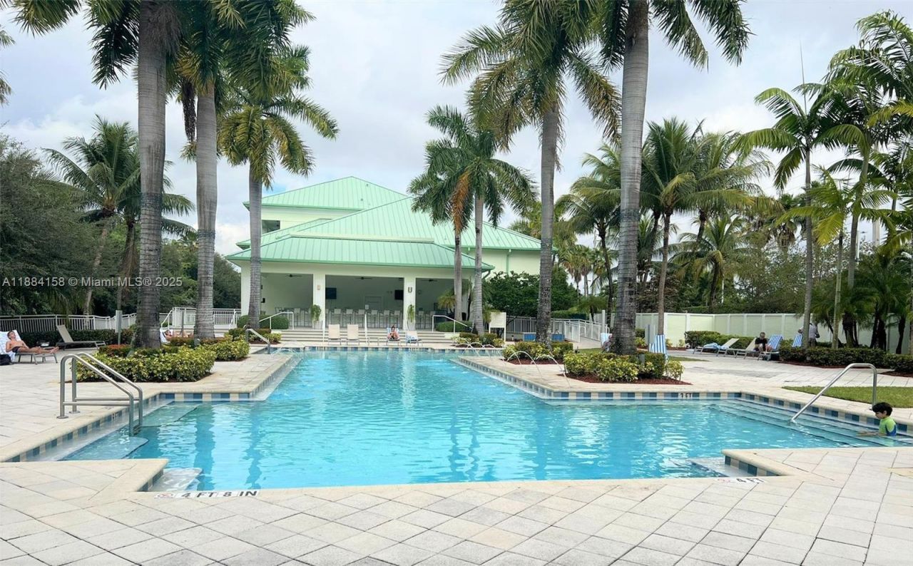 5300 NW 87th Ave, Unit 701, Doral, FL 33178 Photo