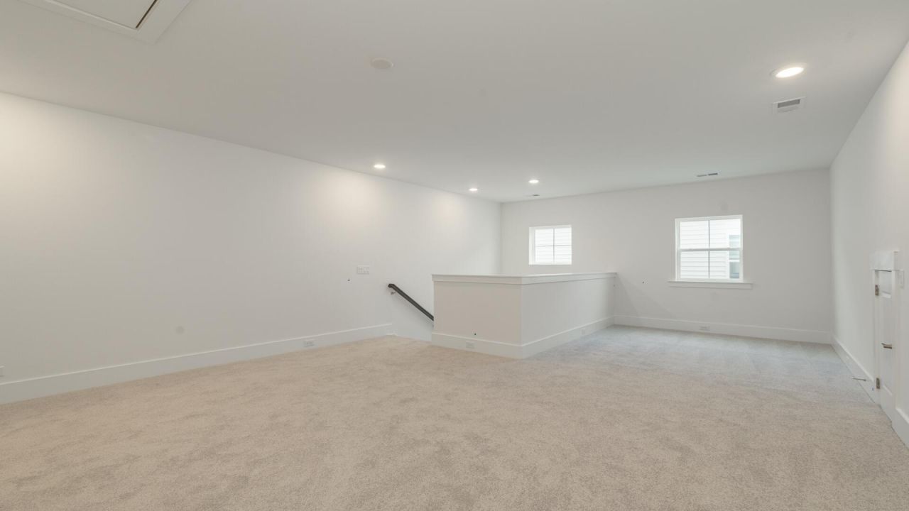 416 Evening Glow Lane Photo 5