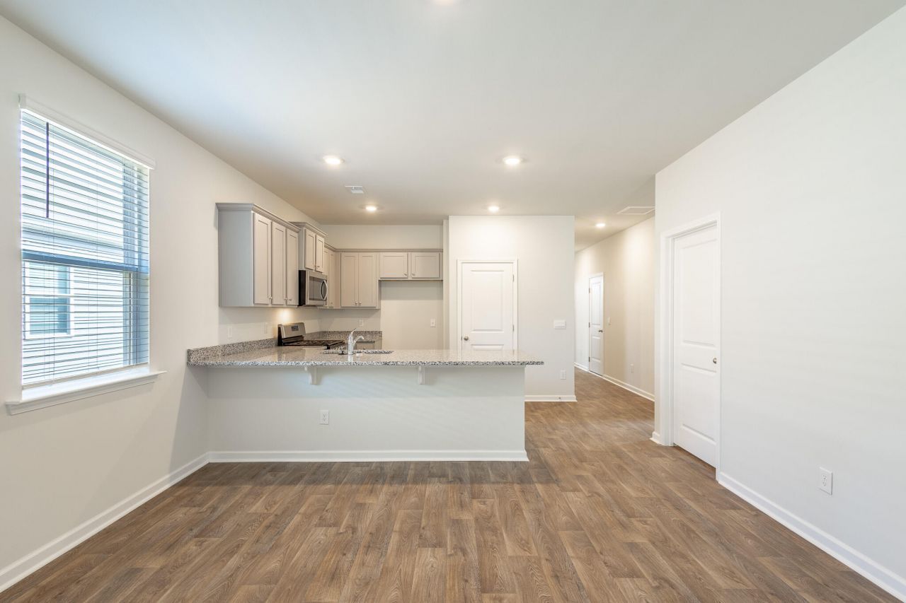 516 Still Heights Lane Photo 18