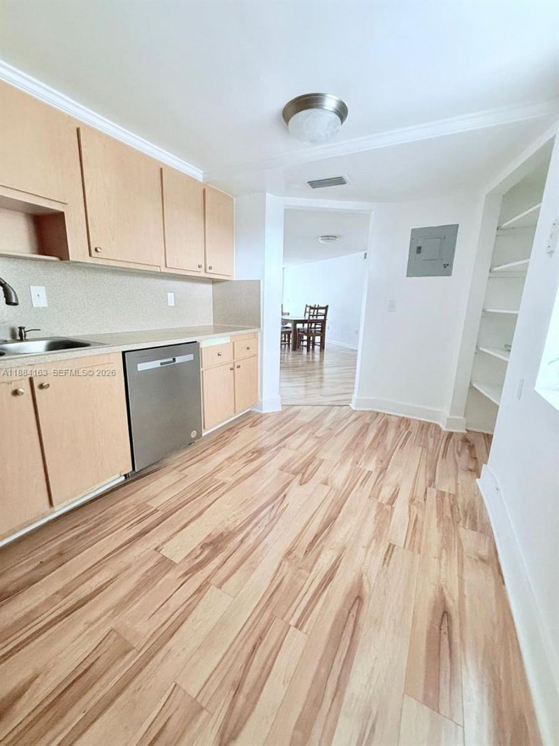 1201 NE 191st St, Unit G304, Miami, FL 33179 Photo