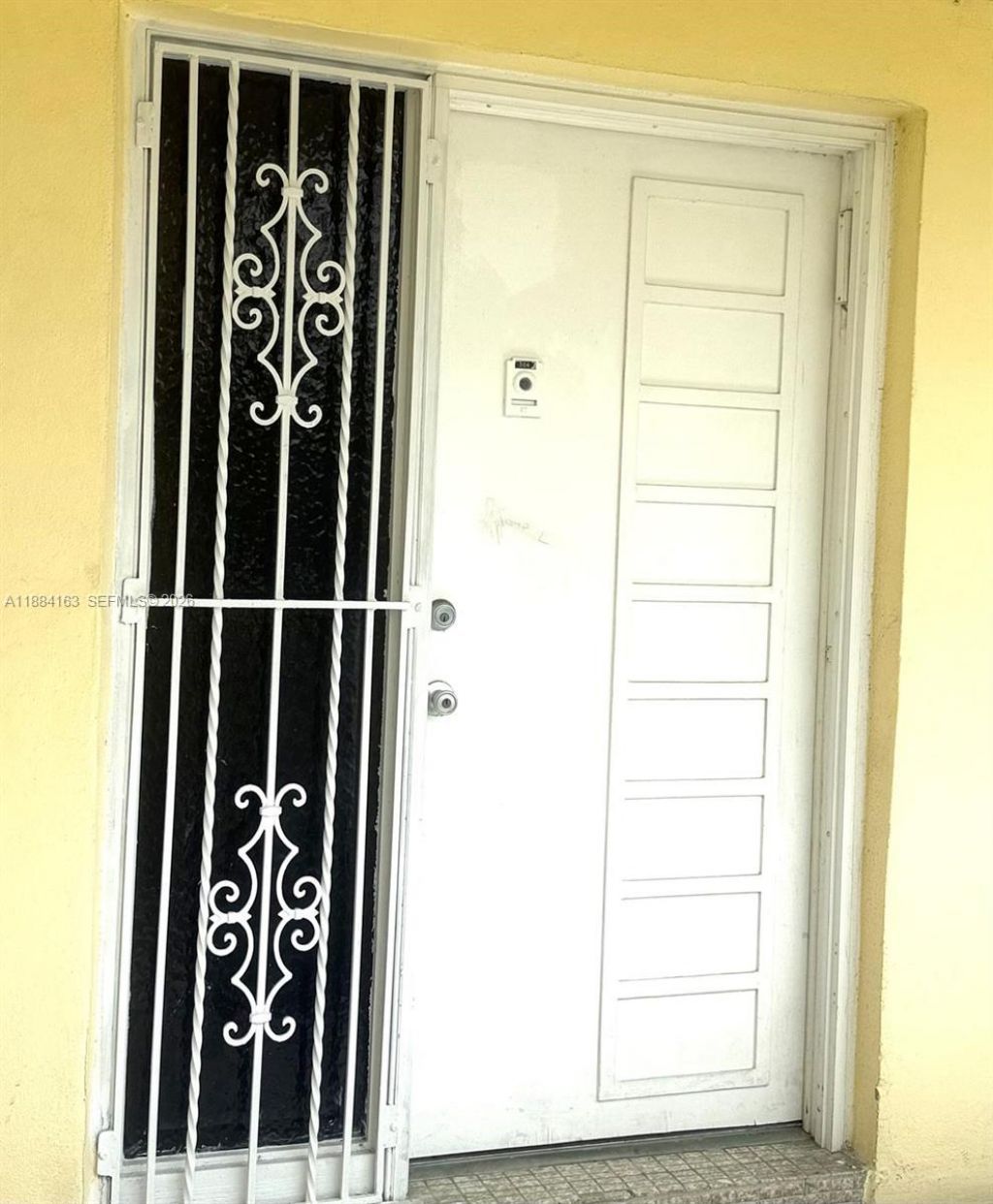 1201 NE 191st St, Unit G304, Miami, FL 33179 Photo