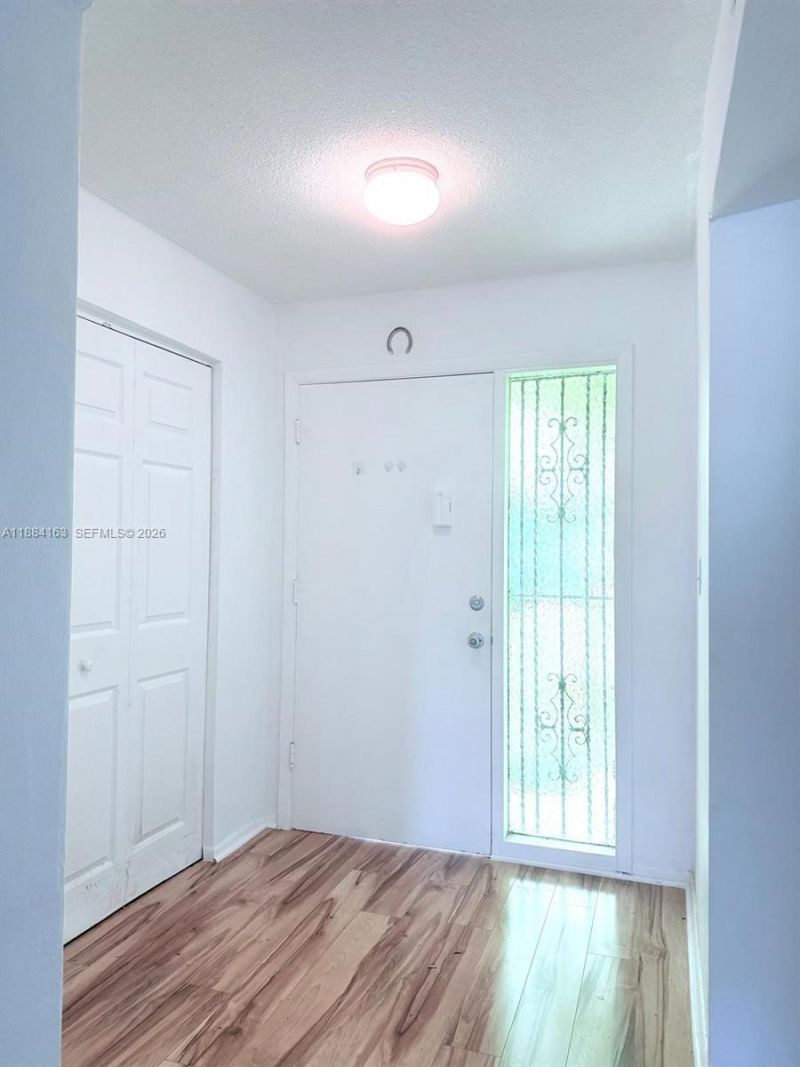 1201 NE 191st St, Unit G304, Miami, FL 33179 Photo