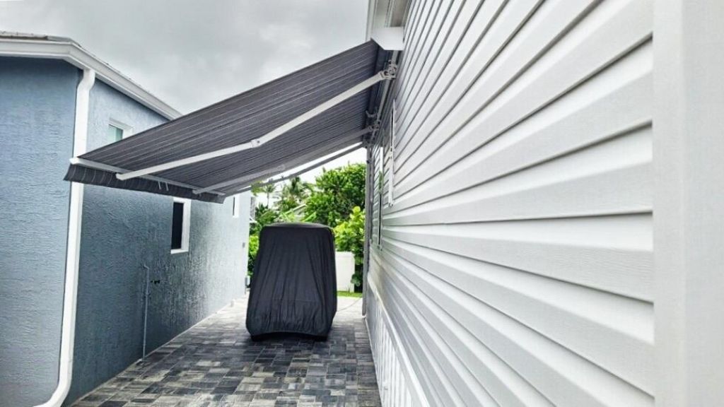 10701 S Ocean Drive, Unit 613, Jensen Beach, FL 34957 Photo