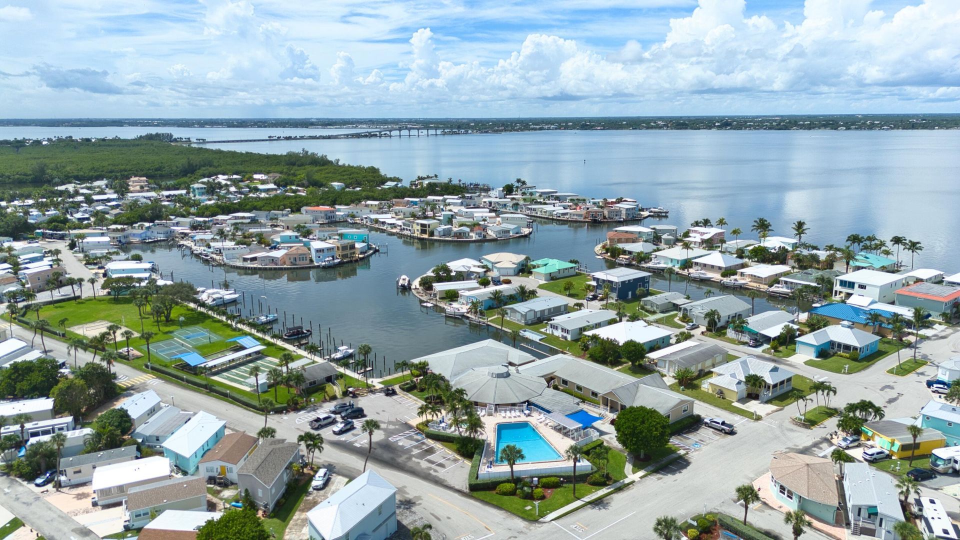 10701 S Ocean Drive, Unit 613, Jensen Beach, FL 34957 Photo