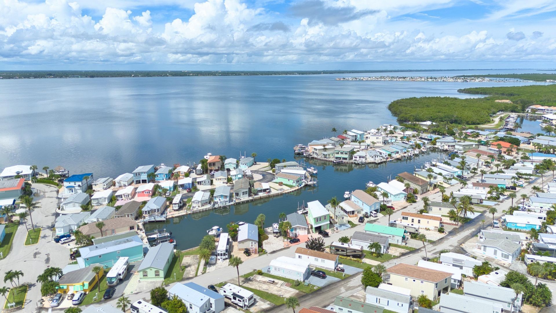 10701 S Ocean Drive, Unit 613, Jensen Beach, FL 34957 Photo