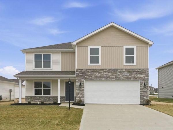1025 Miller Woods Way, New Haven, IN 46774