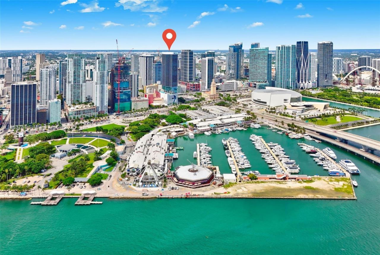 398 NE 5th St, Unit 2410, Miami, FL 33132 Photo