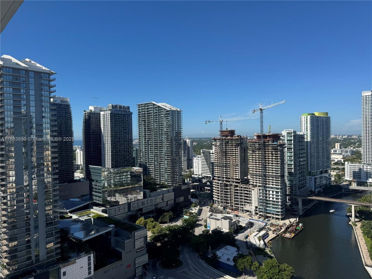 31 SE 5th St, Unit 3817, Miami, FL 33131 Photo