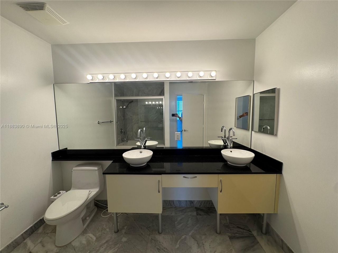 31 SE 5th St, Unit 3817, Miami, FL 33131 Photo