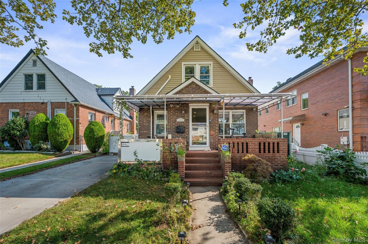 48-05 186th St., Fresh Meadows, NY 11365 Main Photo
