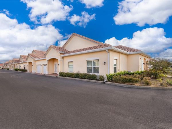 2812 SHANTINIKETAN BOULEVARD, Unit I-12, TAVARES, FL 32778