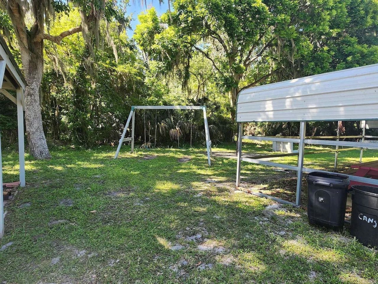 817 Paradise Boulevard, Georgetown, FL 32139 Photo