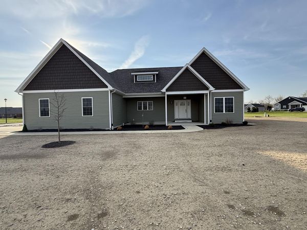 101 Saxony Drive, New Knoxville, OH 45871