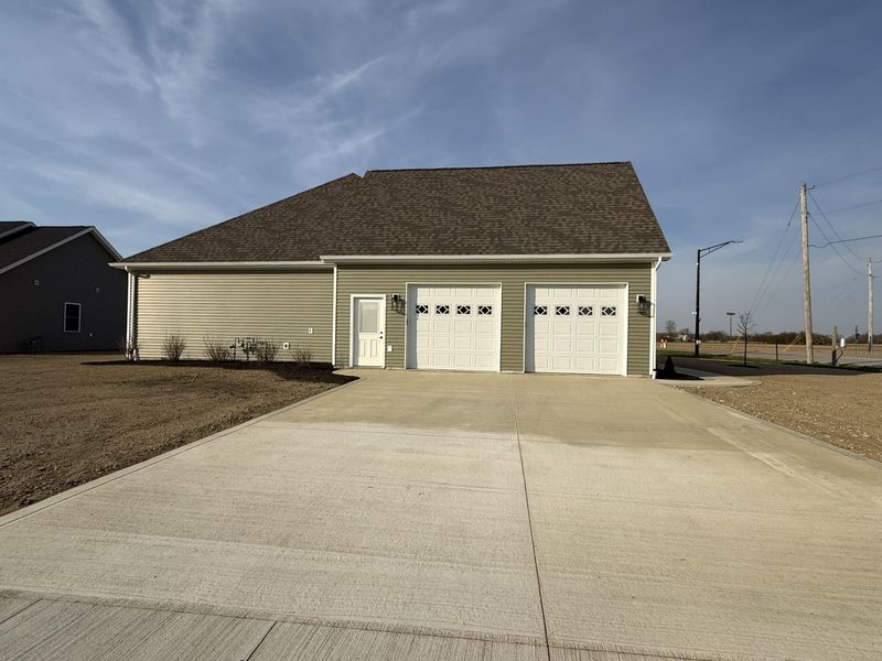 101 Saxony Drive, New Knoxville, OH 45871 Photo 3