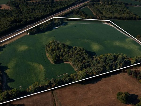 1 Gossett Rd, Holladay, TN 38341