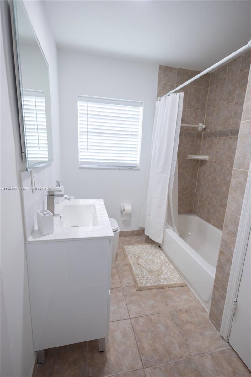 1435 Grant St, Unit na, Hollywood, FL 33020 Photo