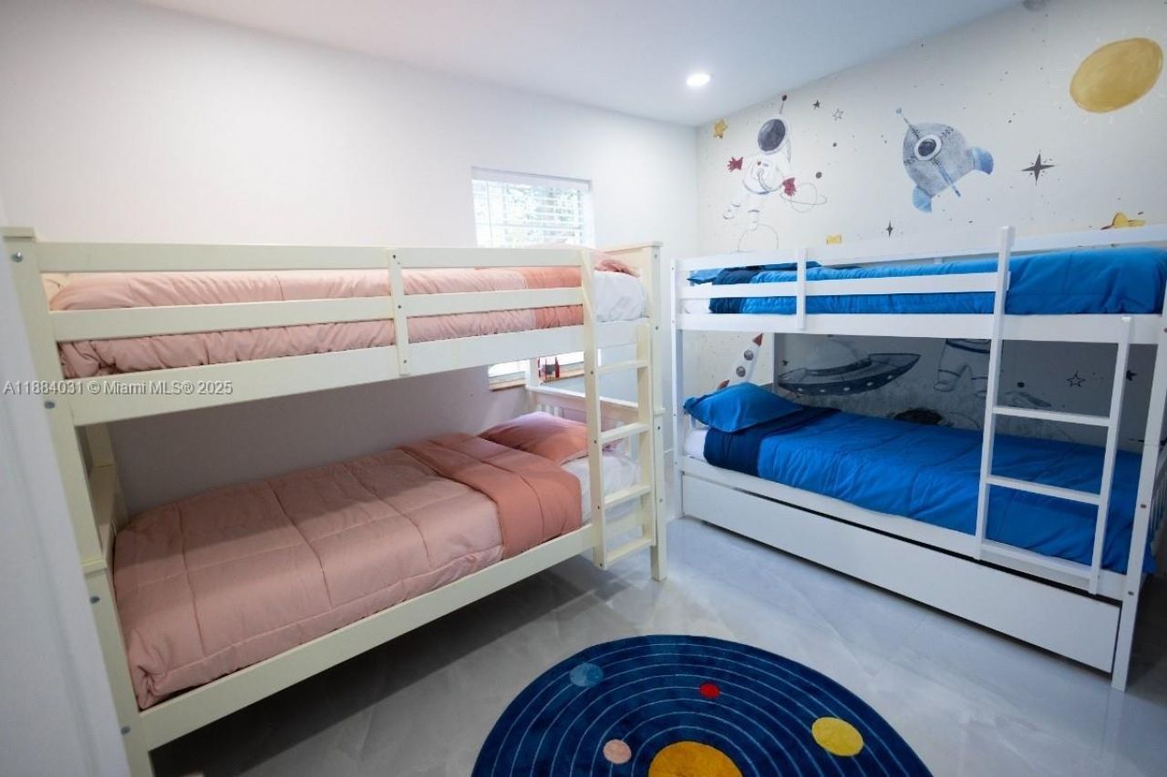 1435 Grant St, Unit na, Hollywood, FL 33020 Photo