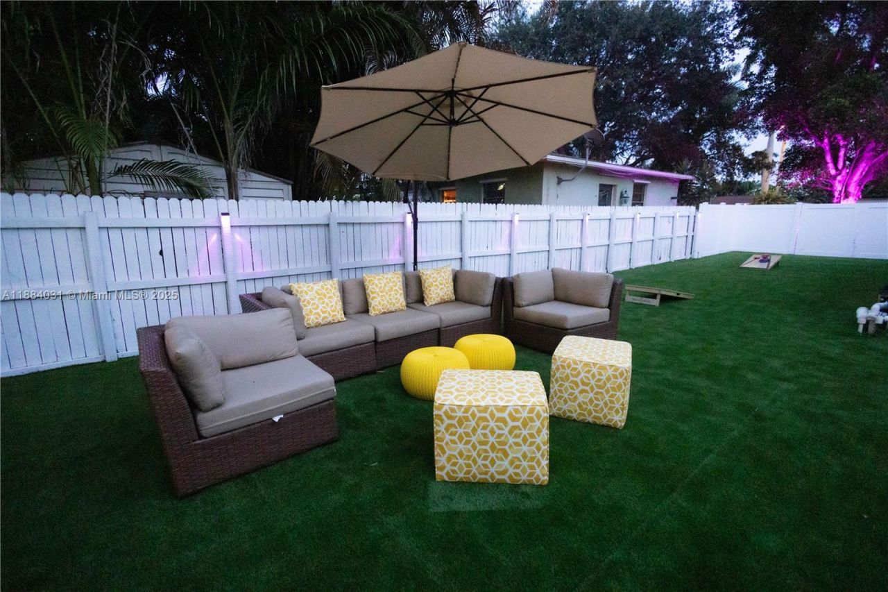 1435 Grant St, Unit na, Hollywood, FL 33020 Photo