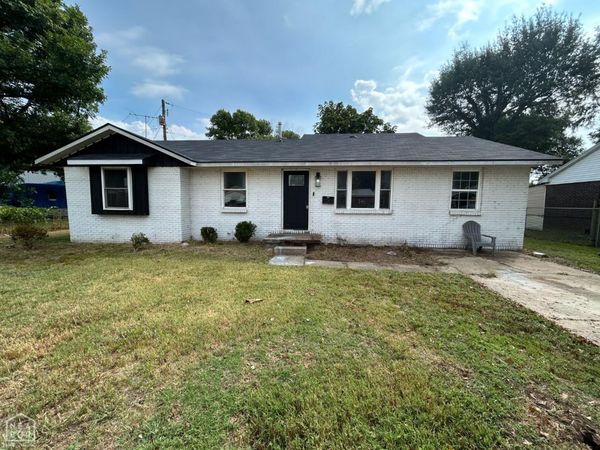 213 Melrose, Trumann, AR 72472