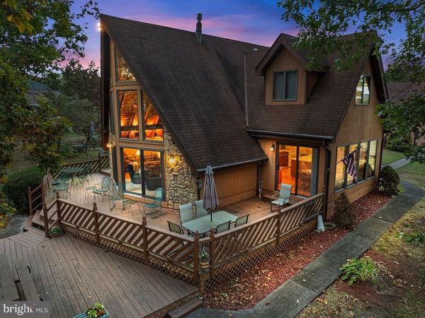 198 LONGSTREET DRIVE, GETTYSBURG, PA 17325