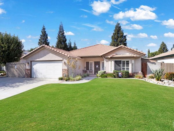 9912 MONA LISA LANE, Bakersfield, CA 93312