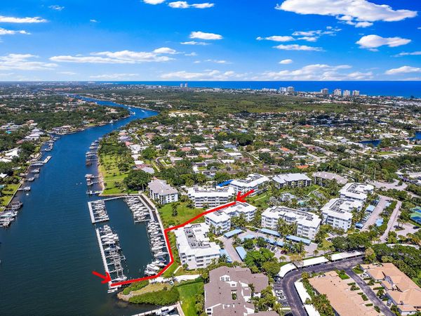 411 Bay Colony Drive N, Unit & Slip #32, Juno Beach, FL 33408