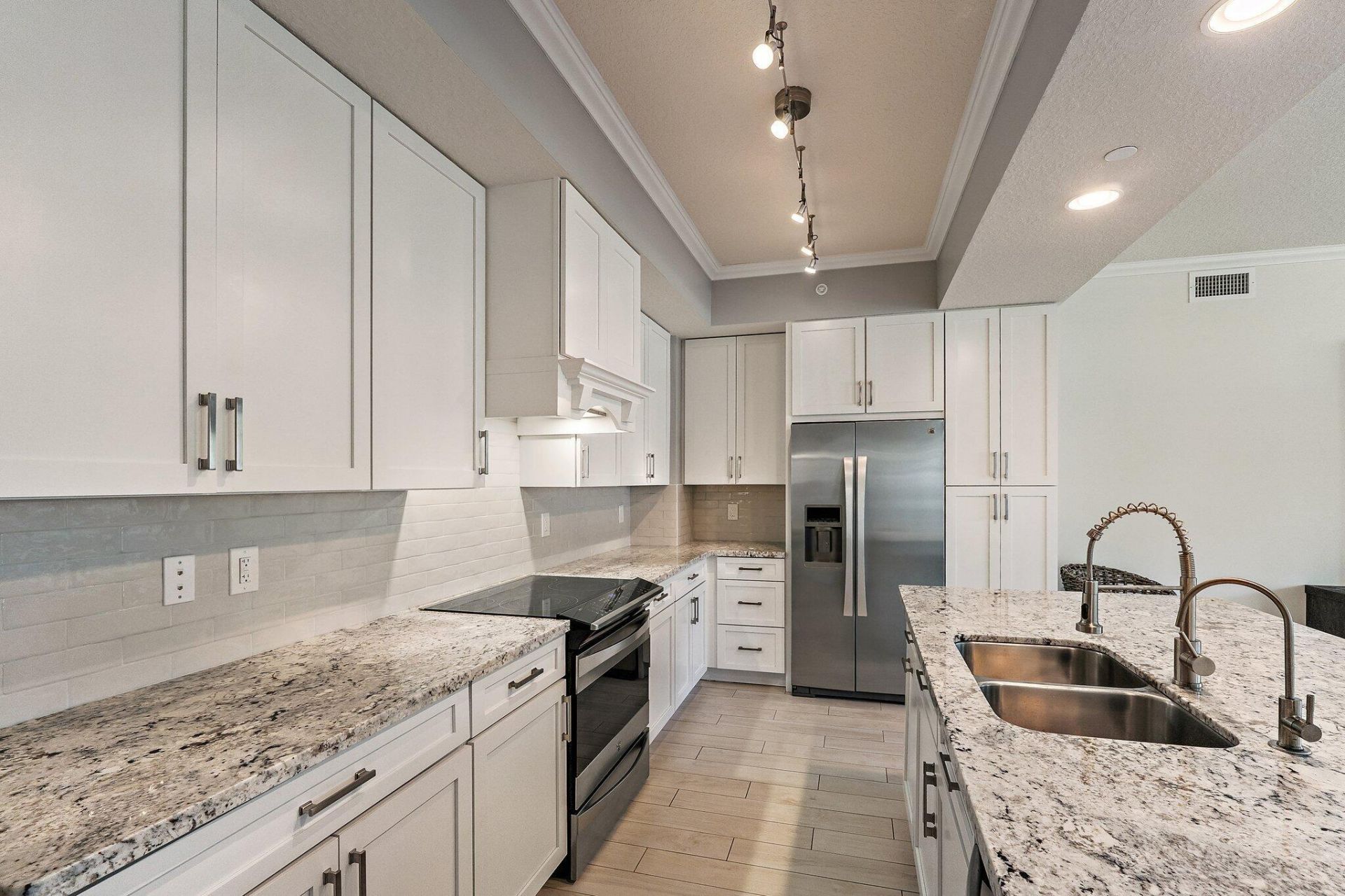 411 Bay Colony Drive N, Unit & Slip, Juno Beach, FL 33408 Photo