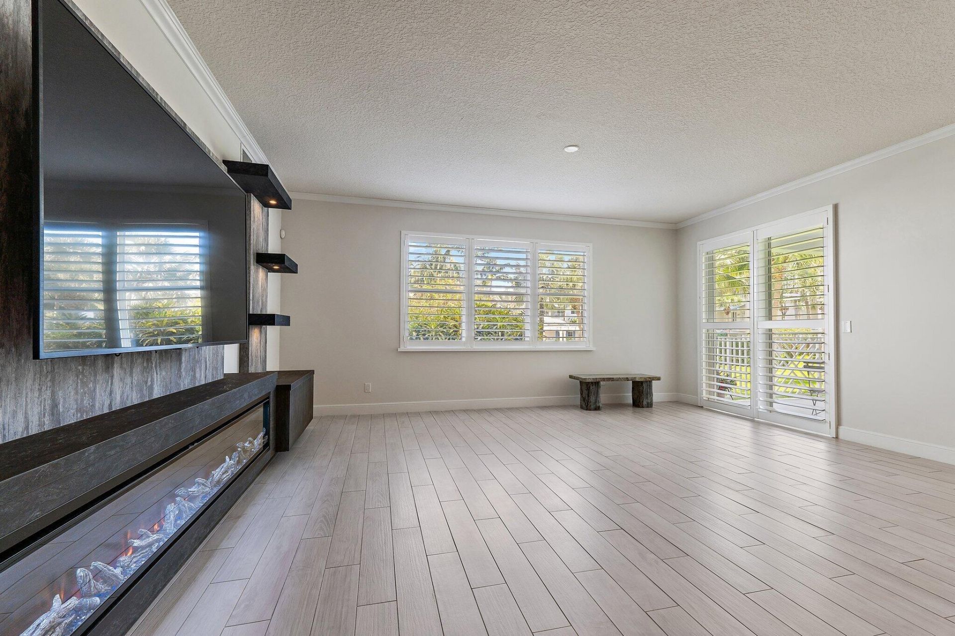 411 Bay Colony Drive N, Unit & Slip #32, Juno Beach, FL 33408 Photo