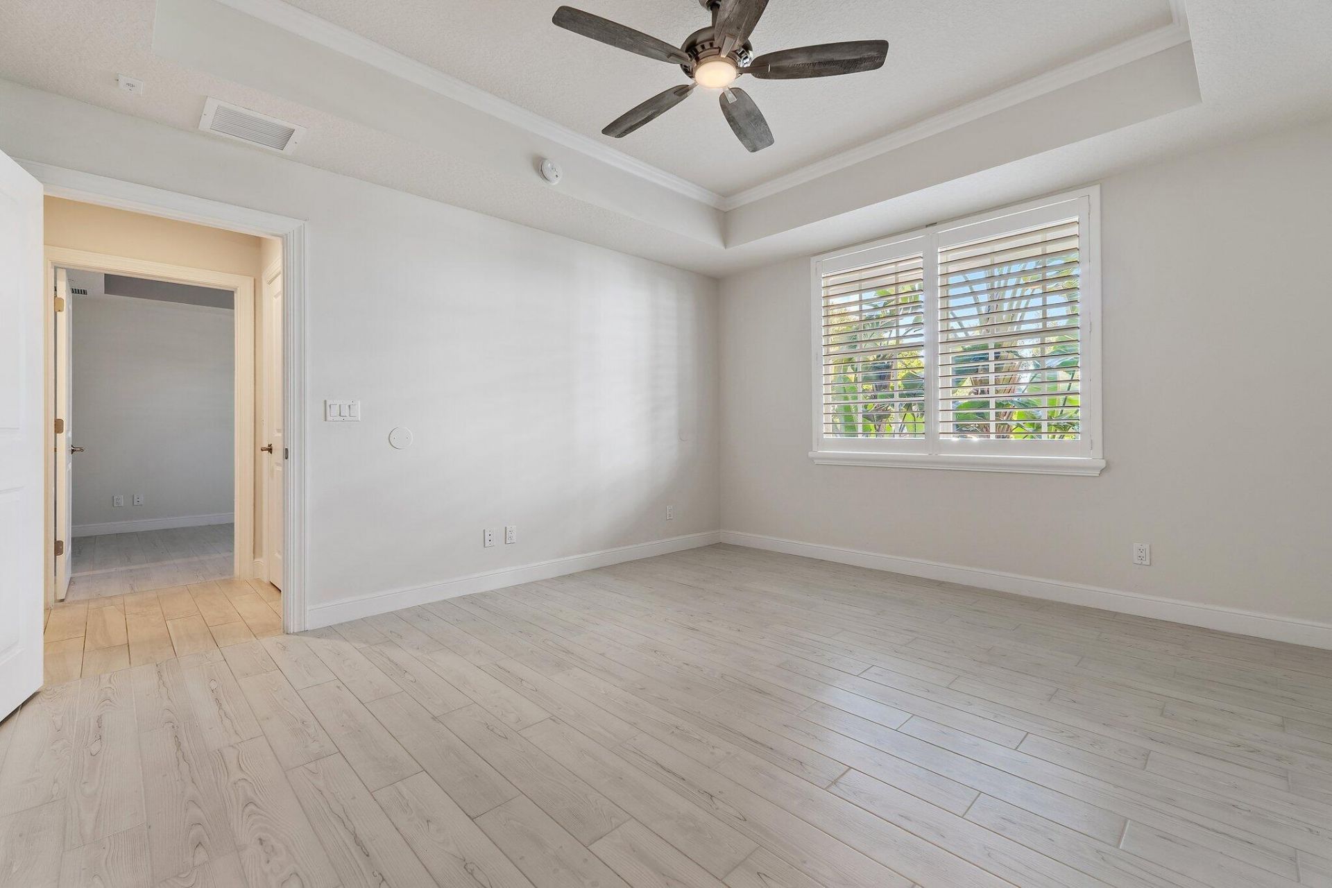 411 Bay Colony Drive N, Unit & Slip #32, Juno Beach, FL 33408 Photo