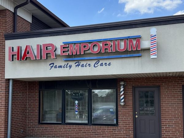 630 W Algonquin Road, Des Plaines, IL 60016