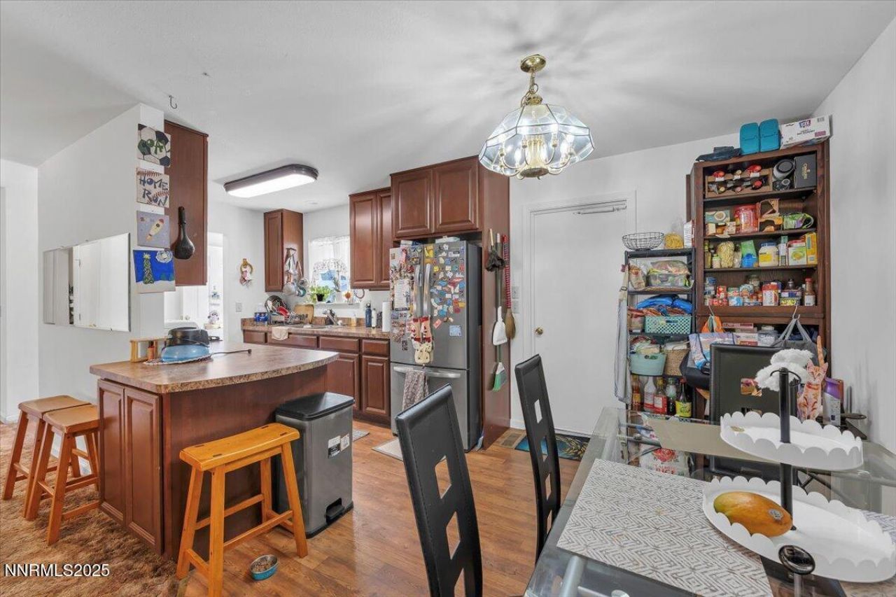 370 O'brien Way, Sparks, NV 89431 Photo