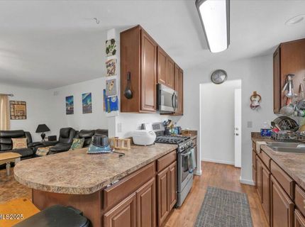 370 O'brien Way, Sparks, NV 89431 Photo