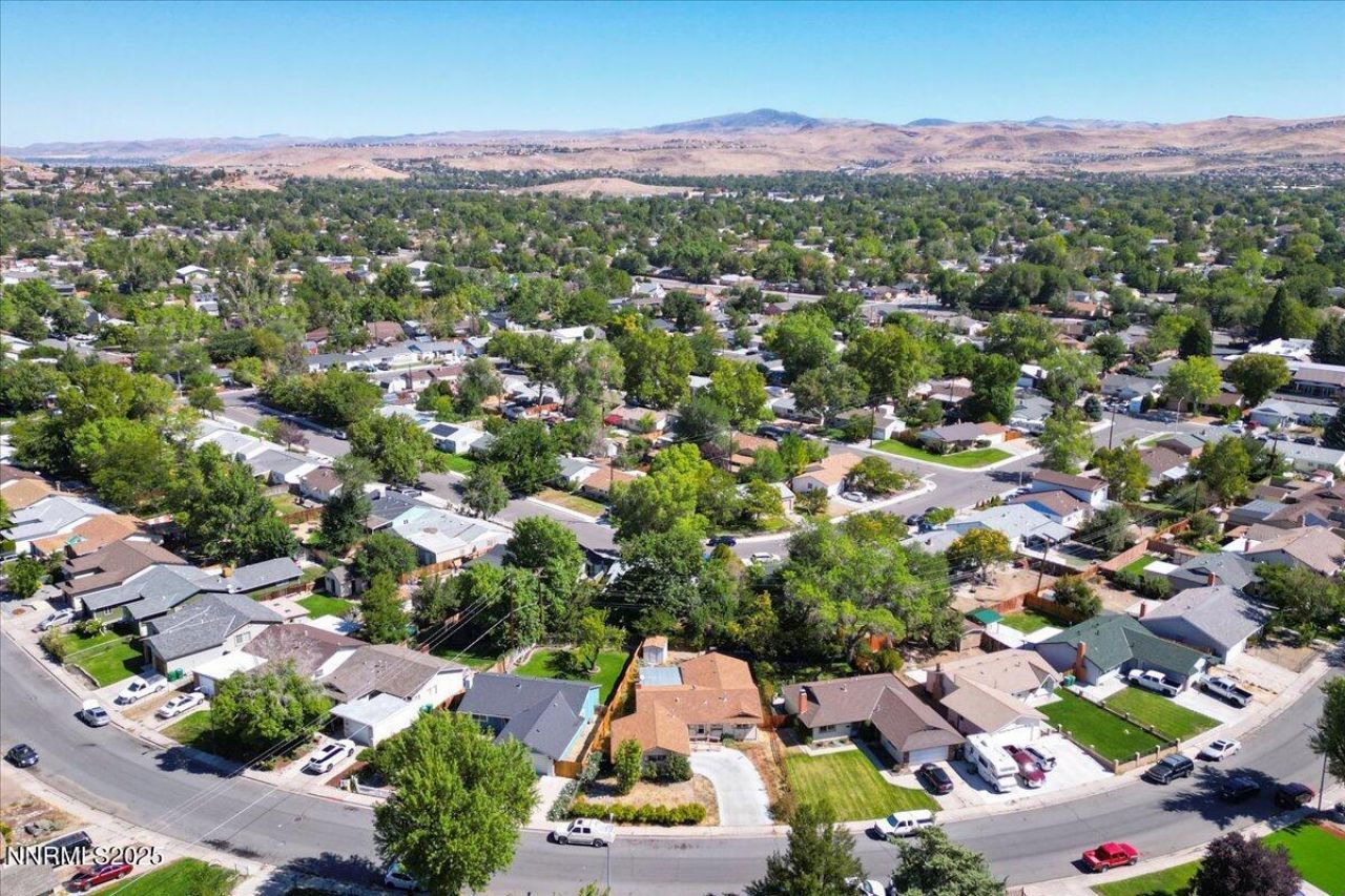 370 O'brien Way, Sparks, NV 89431 Photo