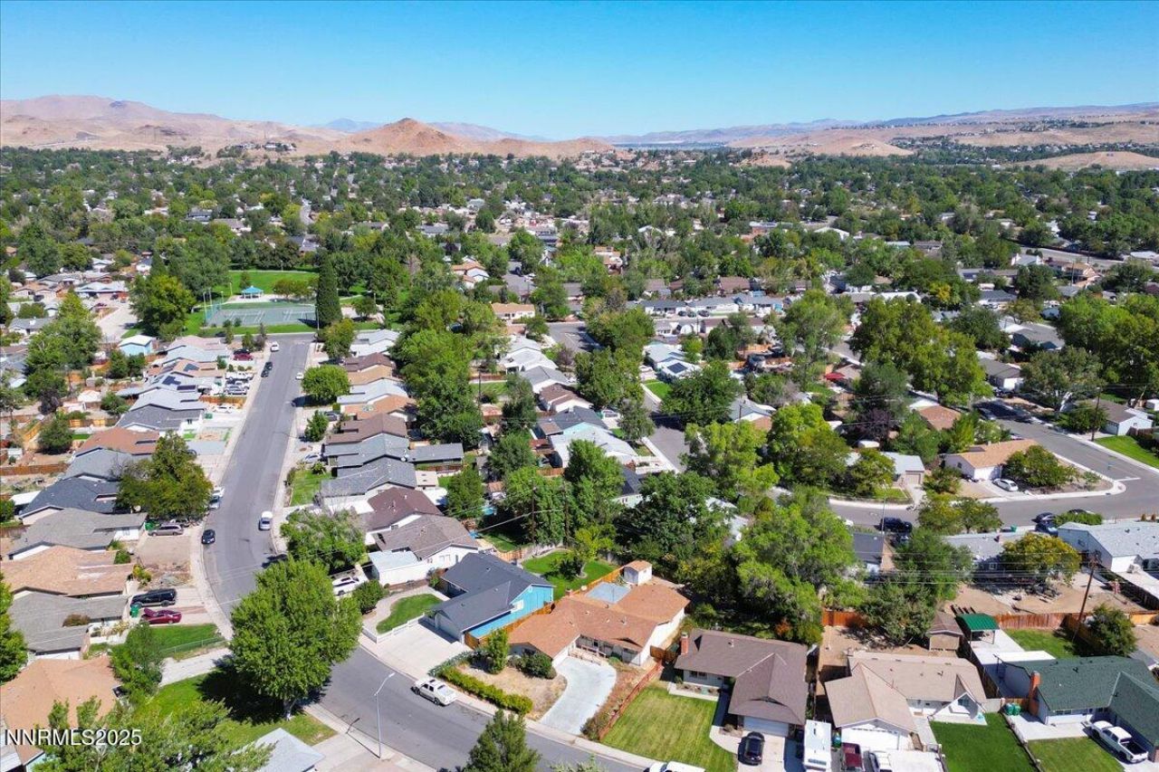 370 O'brien Way, Sparks, NV 89431 Photo