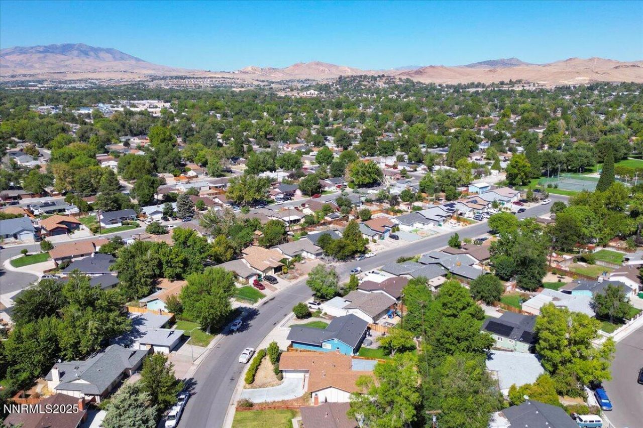 370 O'brien Way, Sparks, NV 89431 Photo