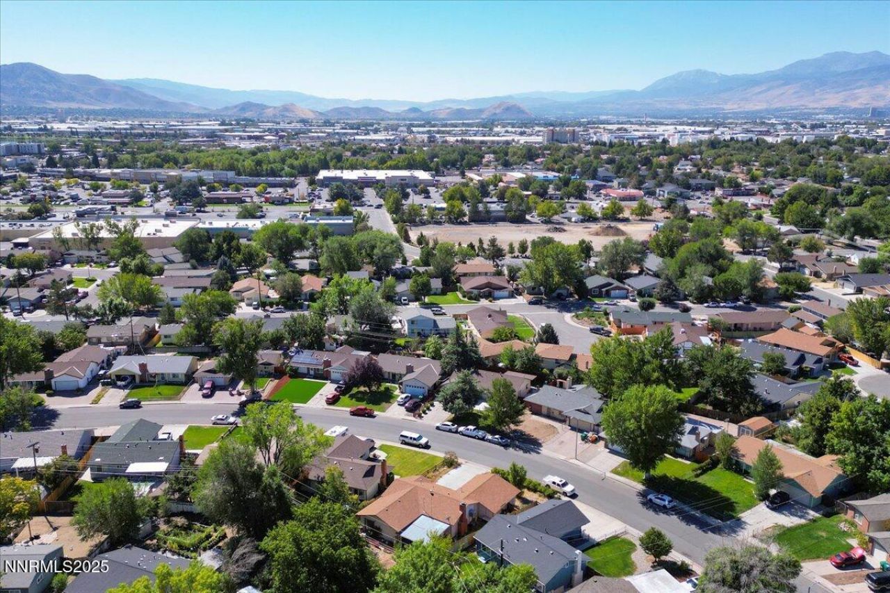 370 O'brien Way, Sparks, NV 89431 Photo