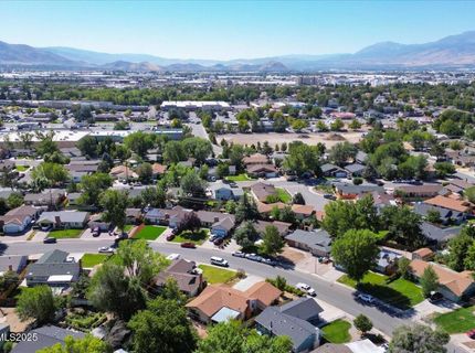 370 O'brien Way, Sparks, NV 89431 Photo