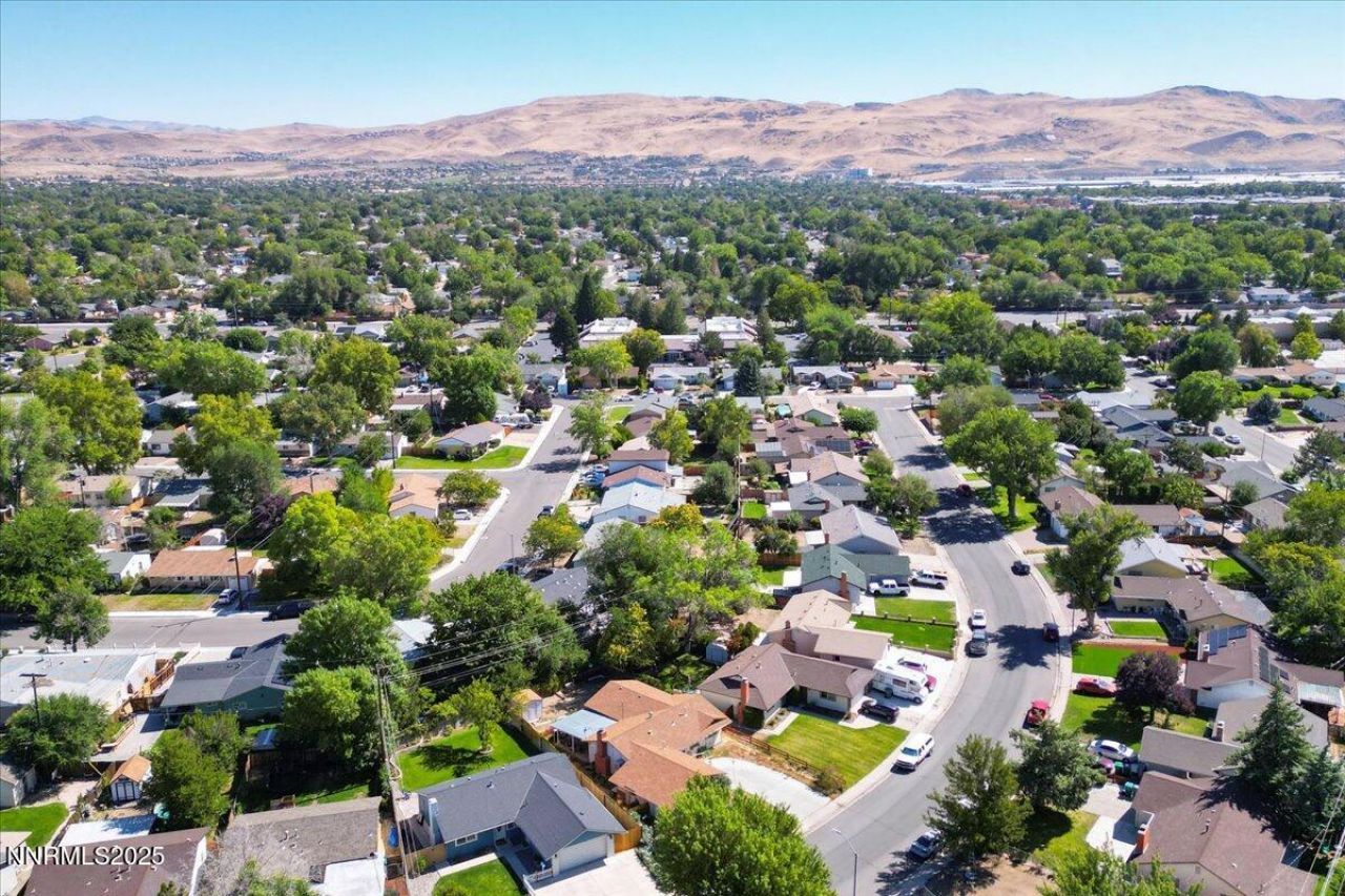 370 O'brien Way, Sparks, NV 89431 Photo