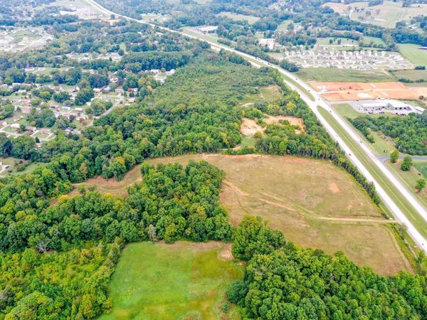 00 N N Davy Crockett Parkway, Morristown, TN 37814