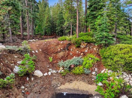 350 Glenmore Way, South Lake Tahoe, CA 96150 Photo