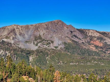 350 Glenmore Way, South Lake Tahoe, CA 96150 Photo