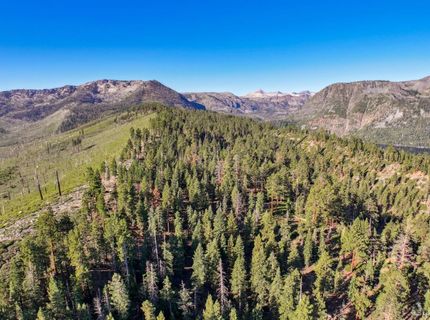 350 Glenmore Way, South Lake Tahoe, CA 96150 Photo